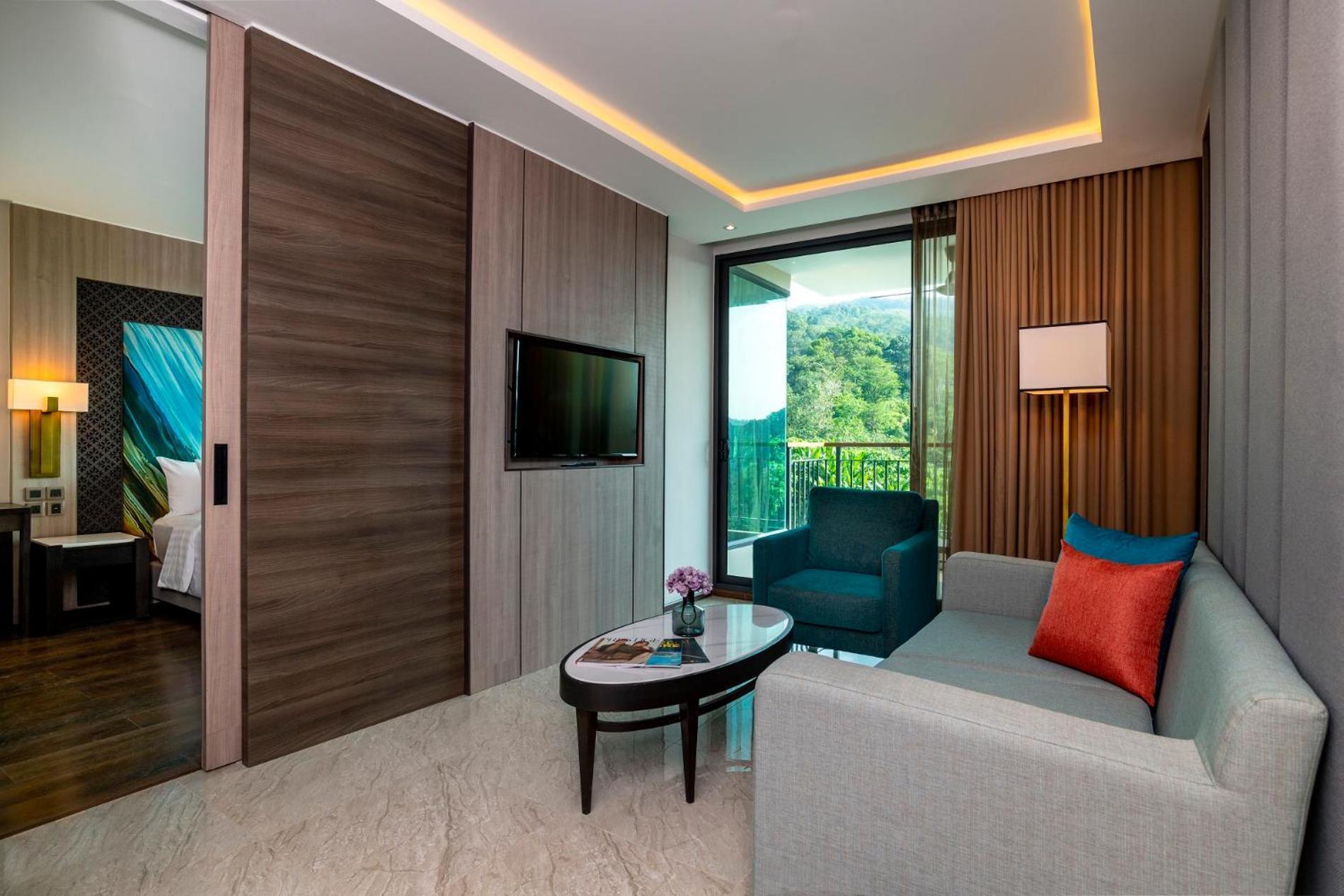 Skyview Resort Phuket Patong Beach Екстер'єр фото Deluxe Suite